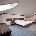 Hotel Opatija 2* Opatija