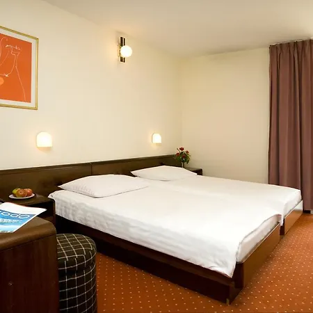 Ξενοδοχείο Hotel Opatija Οπατία