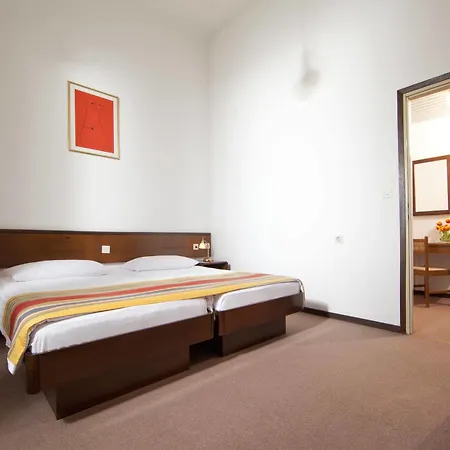 Szálloda Hotel Opatija Abbázia