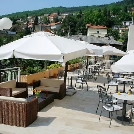 Hotel Opatija Szálloda Abbázia