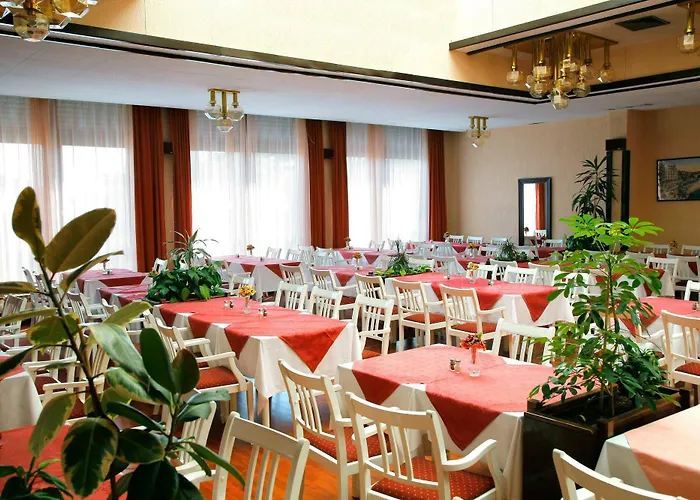 Hotell Hotel Opatija