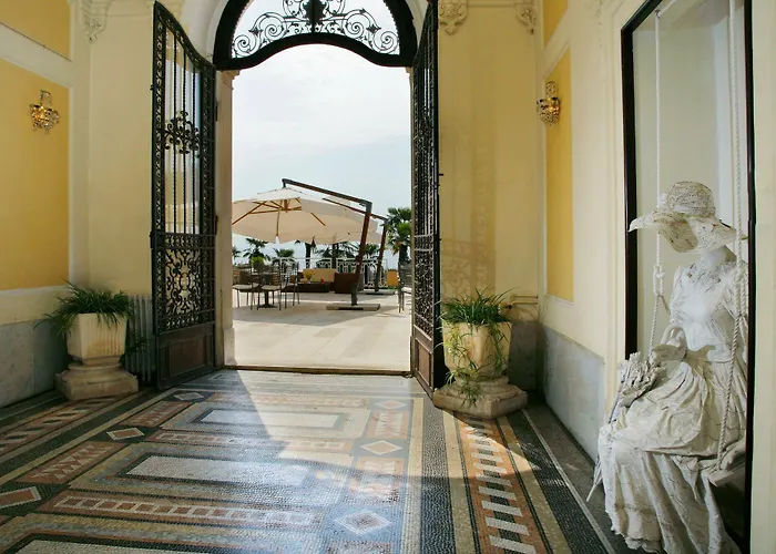 Hotell Hotel Opatija 2*