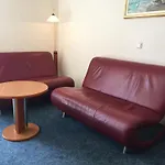 Hotel Opatija 2*